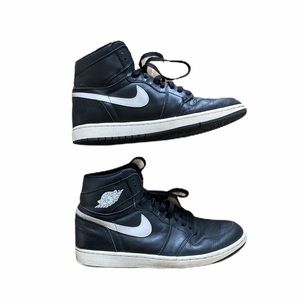 Nike Air Jordan 1 Retro High OG Size 10.5